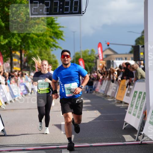 20.09.2026 - PSD Bank Halbmarathon LAZAROV Photography http://msf.ph/oto/10541999 20.09.2026 12:27:29 Ziel 1186, 1667, 2279, 3294 meine-sportfotos.de