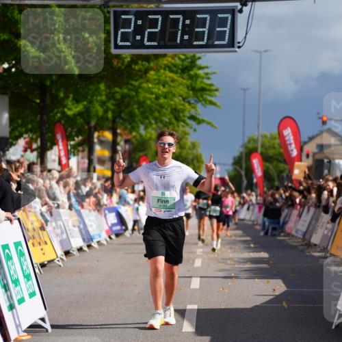 20.09.2026 - PSD Bank Halbmarathon LAZAROV Photography http://msf.ph/oto/10542017 20.09.2026 12:27:33 Ziel 1186, 2279, 4193 meine-sportfotos.de
