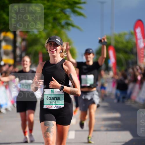 20.09.2026 - PSD Bank Halbmarathon LAZAROV Photography http://msf.ph/oto/10542069 20.09.2026 12:27:39 Ziel 2444, 4193, 4264, 4792 meine-sportfotos.de