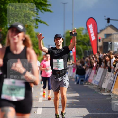 20.09.2026 - PSD Bank Halbmarathon LAZAROV Photography http://msf.ph/oto/10542073 20.09.2026 12:27:39 Ziel 2444, 4193, 4264, 4792 meine-sportfotos.de