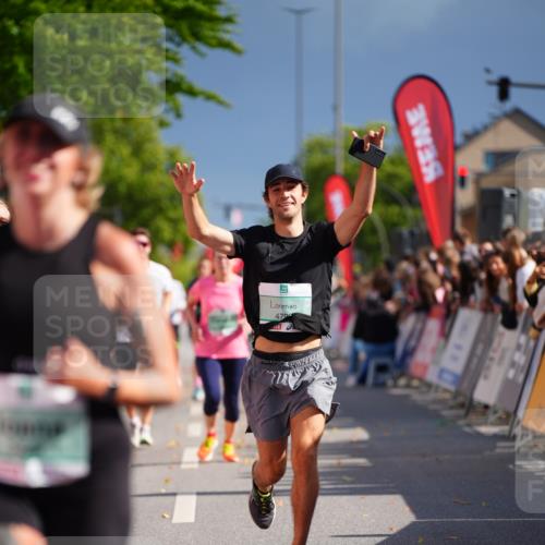 20.09.2026 - PSD Bank Halbmarathon LAZAROV Photography http://msf.ph/oto/10542078 20.09.2026 12:27:40 Ziel 2444, 4193, 4264, 4792 meine-sportfotos.de