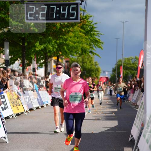 20.09.2026 - PSD Bank Halbmarathon LAZAROV Photography http://msf.ph/oto/10542104 20.09.2026 12:27:44 Ziel 2444, 2943, 4003, 4264, 4792 meine-sportfotos.de