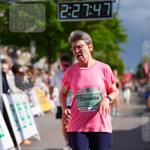 20.09.2026 - PSD Bank Halbmarathon LAZAROV Photography http://msf.ph/oto/10542130 20.09.2026 12:27:46 Ziel 2444, 2943, 4003, 4264, 4792 meine-sportfotos.de