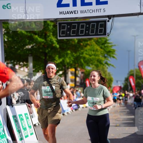 20.09.2026 - PSD Bank Halbmarathon LAZAROV Photography http://msf.ph/oto/10542258 20.09.2026 12:28:06 Ziel 2427, 3594, 3947, 4586, 4587 meine-sportfotos.de