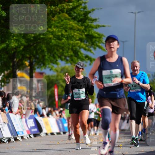 20.09.2026 - PSD Bank Halbmarathon LAZAROV Photography http://msf.ph/oto/10542285 20.09.2026 12:28:16 Ziel 1367, 4455, 4540 meine-sportfotos.de