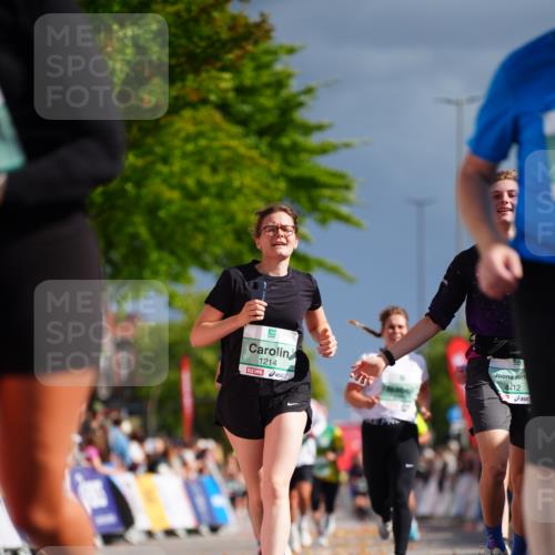 20.09.2026 - PSD Bank Halbmarathon LAZAROV Photography http://msf.ph/oto/10542315 20.09.2026 12:28:19 Ziel 1214, 1367, 2717, 4412, 4455, 4540, 4557 meine-sportfotos.de
