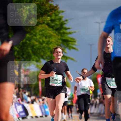 20.09.2026 - PSD Bank Halbmarathon LAZAROV Photography http://msf.ph/oto/10542318 20.09.2026 12:28:19 Ziel 1214, 1367, 2717, 4412, 4455, 4540, 4557 meine-sportfotos.de