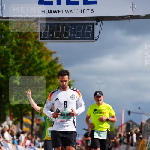 20.09.2026 - PSD Bank Halbmarathon LAZAROV Photography http://msf.ph/oto/10542340 20.09.2026 12:28:28 Ziel 1214, 1421, 2172, 2717, 3343, 3958, 3959, 4412, 4557 meine-sportfotos.de