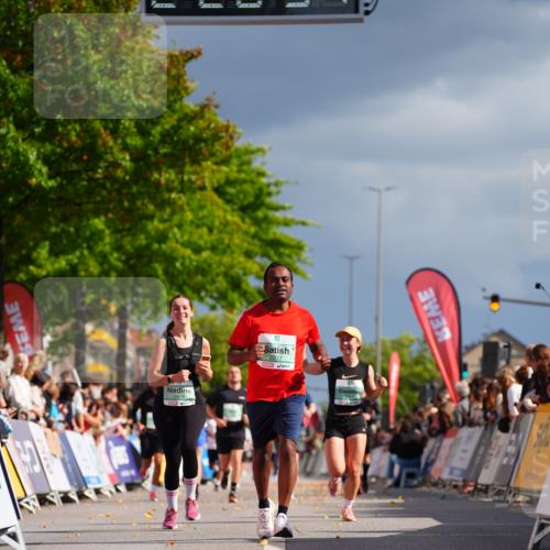 20.09.2026 - PSD Bank Halbmarathon LAZAROV Photography http://msf.ph/oto/10542385 20.09.2026 12:28:36 Ziel 1117, 2172, 2277, 3343, 3907, 3958, 3959 meine-sportfotos.de