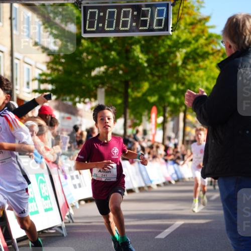 20.09.2026 - PSD Bank Halbmarathon LAZAROV Photography http://msf.ph/oto/10547784 20.09.2026 10:28:02 Ziel 216, 241, 250, 345, 457 meine-sportfotos.de