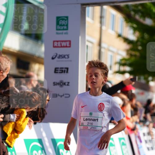 20.09.2026 - PSD Bank Halbmarathon LAZAROV Photography http://msf.ph/oto/10547791 20.09.2026 10:28:05 Ziel 130, 216, 241, 250, 445, 457 meine-sportfotos.de