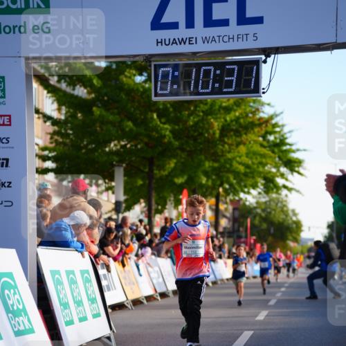 20.09.2026 - PSD Bank Halbmarathon LAZAROV Photography http://msf.ph/oto/10547958 20.09.2026 10:29:55 Ziel 112, 202, 266, 279, 321 meine-sportfotos.de