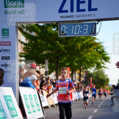 20.09.2026 - PSD Bank Halbmarathon LAZAROV Photography http://msf.ph/oto/10547959 20.09.2026 10:29:55 Ziel 112, 202, 266, 279, 321 meine-sportfotos.de