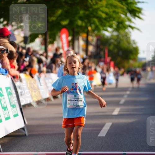 20.09.2026 - PSD Bank Halbmarathon LAZAROV Photography http://msf.ph/oto/10548042 20.09.2026 10:30:40 Ziel 114, 159, 160, 176, 256, 257, 319, 340, 391, 408 meine-sportfotos.de