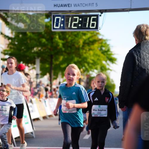 20.09.2026 - PSD Bank Halbmarathon LAZAROV Photography http://msf.ph/oto/10548150 20.09.2026 10:31:40 Ziel 104, 208, 210, 215, 219, 223, 260, 265, 307, 322, 375, 407, 414, 450 meine-sportfotos.de