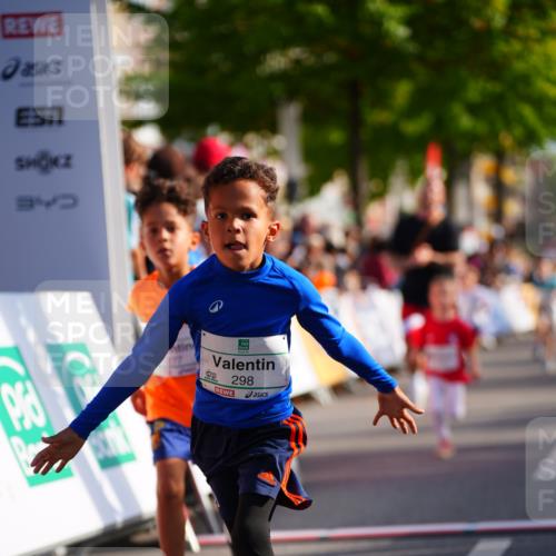 20.09.2026 - PSD Bank Halbmarathon LAZAROV Photography http://msf.ph/oto/10548204 20.09.2026 10:32:06 Ziel 153, 225, 226, 276, 277, 298, 373, 399, 416, 426, 427 meine-sportfotos.de