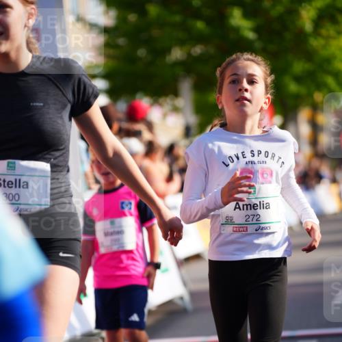 20.09.2026 - PSD Bank Halbmarathon LAZAROV Photography http://msf.ph/oto/10548235 20.09.2026 10:32:25 Ziel 120, 126, 164, 170, 205, 249, 272, 285, 299, 300, 453 meine-sportfotos.de