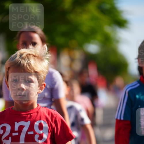 20.09.2026 - PSD Bank Halbmarathon LAZAROV Photography http://msf.ph/oto/10548261 20.09.2026 10:32:37 Ziel 107, 118, 125, 129, 131, 132, 133, 179, 182, 184, 198, 200, 209, 243, 244, 248, 288, 313, 396, 425, 443, 454 meine-sportfotos.de