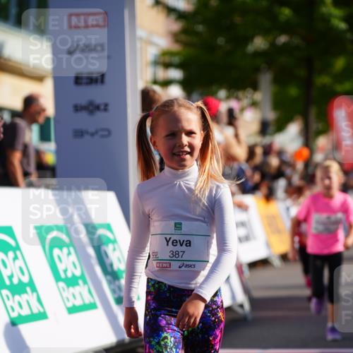 20.09.2026 - PSD Bank Halbmarathon LAZAROV Photography http://msf.ph/oto/10548323 20.09.2026 10:33:13 Ziel 139, 235, 308, 316, 339, 379, 386, 387 meine-sportfotos.de