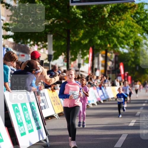20.09.2026 - PSD Bank Halbmarathon LAZAROV Photography http://msf.ph/oto/10548345 20.09.2026 10:33:25 Ziel 106, 230, 232, 234, 255, 296, 402, 409 meine-sportfotos.de