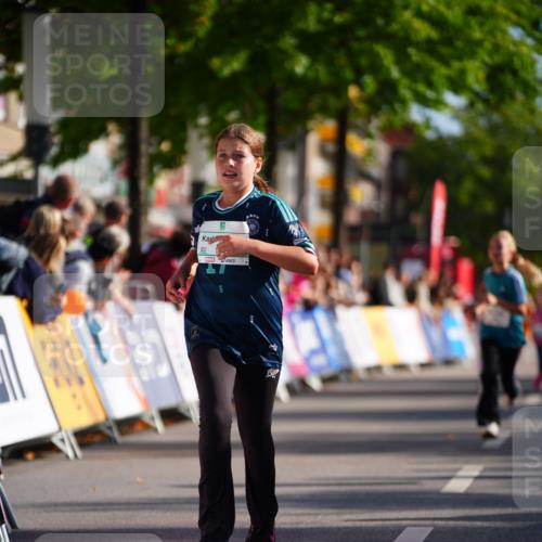20.09.2026 - PSD Bank Halbmarathon LAZAROV Photography http://msf.ph/oto/10548409 20.09.2026 10:34:02 Ziel 138, 171, 173, 196, 290, 382 meine-sportfotos.de