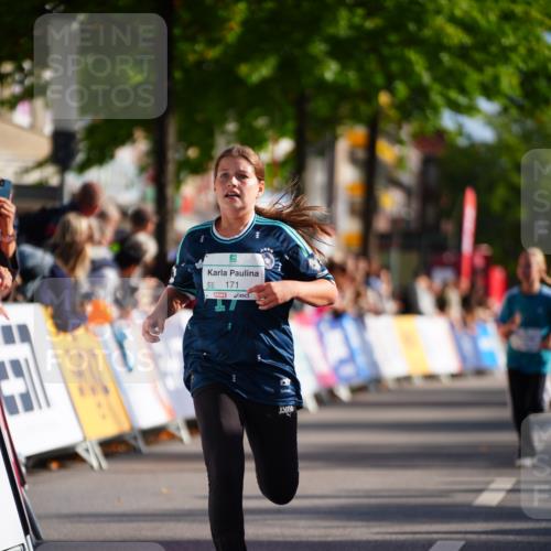 20.09.2026 - PSD Bank Halbmarathon LAZAROV Photography http://msf.ph/oto/10548410 20.09.2026 10:34:02 Ziel 138, 171, 173, 196, 290, 382 meine-sportfotos.de