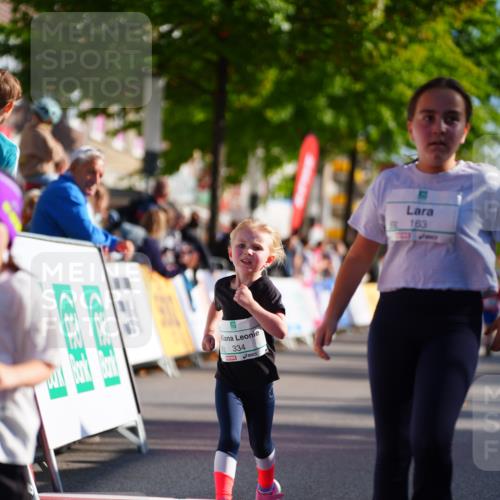 20.09.2026 - PSD Bank Halbmarathon LAZAROV Photography http://msf.ph/oto/10548525 20.09.2026 10:35:10 Ziel 119, 161, 163, 334, 401, 428 meine-sportfotos.de