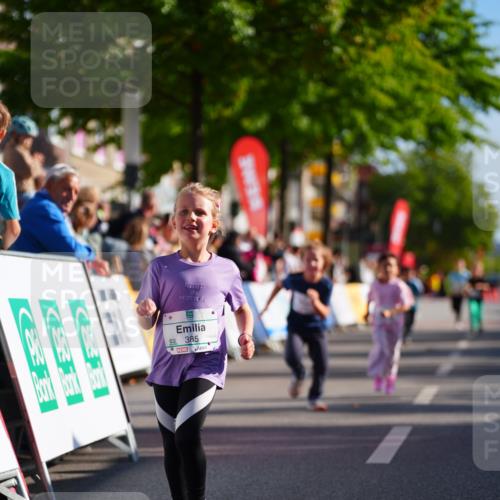 20.09.2026 - PSD Bank Halbmarathon LAZAROV Photography http://msf.ph/oto/10548558 20.09.2026 10:35:31 Ziel 169, 366, 385, 460 meine-sportfotos.de