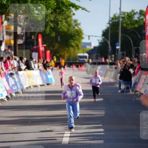 20.09.2026 - PSD Bank Halbmarathon LAZAROV Photography http://msf.ph/oto/10548607 20.09.2026 10:36:46 Ziel 286 meine-sportfotos.de
