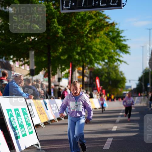 20.09.2026 - PSD Bank Halbmarathon LAZAROV Photography http://msf.ph/oto/10548610 20.09.2026 10:36:50 Ziel 286 meine-sportfotos.de