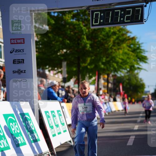 20.09.2026 - PSD Bank Halbmarathon LAZAROV Photography http://msf.ph/oto/10548614 20.09.2026 10:36:51 Ziel 286 meine-sportfotos.de