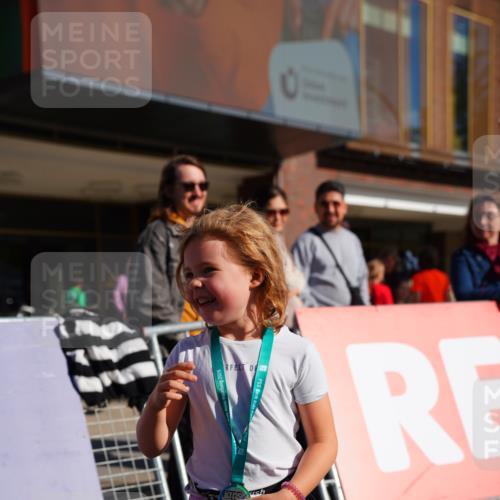 20.09.2026 - PSD Bank Halbmarathon LAZAROV Photography http://msf.ph/oto/10548694 20.09.2026 10:38:29 Ziel 314 meine-sportfotos.de