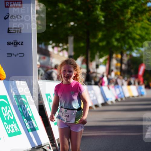 20.09.2026 - PSD Bank Halbmarathon LAZAROV Photography http://msf.ph/oto/10548704 20.09.2026 10:38:35 Ziel 314 meine-sportfotos.de
