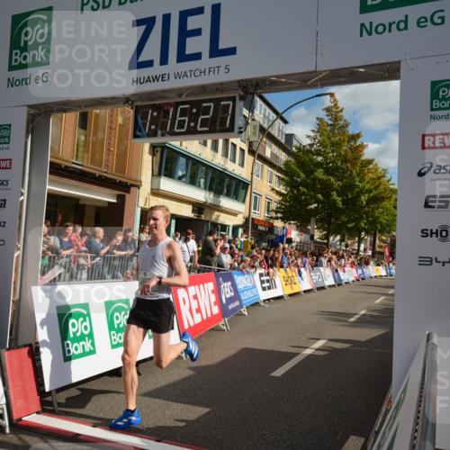 20.09.2026 - PSD Bank Halbmarathon LAZAROV Photography http://msf.ph/oto/10548764 20.09.2026 11:16:27 Ziel 1164, 3478 meine-sportfotos.de