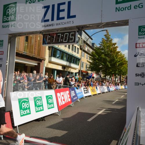 20.09.2026 - PSD Bank Halbmarathon LAZAROV Photography http://msf.ph/oto/10548769 20.09.2026 11:17:05 Ziel 1335, 4513 meine-sportfotos.de