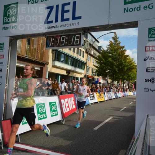 20.09.2026 - PSD Bank Halbmarathon LAZAROV Photography http://msf.ph/oto/10548814 20.09.2026 11:19:16 Ziel 2541, 3272, 4169 meine-sportfotos.de
