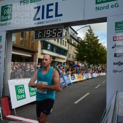 20.09.2026 - PSD Bank Halbmarathon LAZAROV Photography http://msf.ph/oto/10548825 20.09.2026 11:19:51 Ziel 1785, 4372, 4718 meine-sportfotos.de