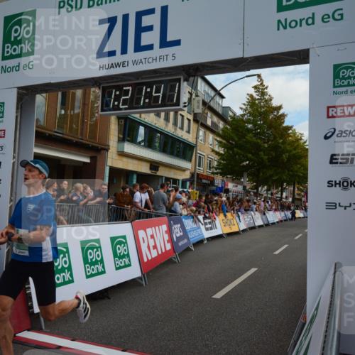 20.09.2026 - PSD Bank Halbmarathon LAZAROV Photography http://msf.ph/oto/10548831 20.09.2026 11:21:41 Ziel 1762, 2184, 4763 meine-sportfotos.de