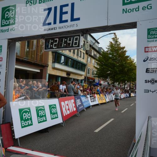 20.09.2026 - PSD Bank Halbmarathon LAZAROV Photography http://msf.ph/oto/10548835 20.09.2026 11:21:48 Ziel 1139, 2184, 4763 meine-sportfotos.de