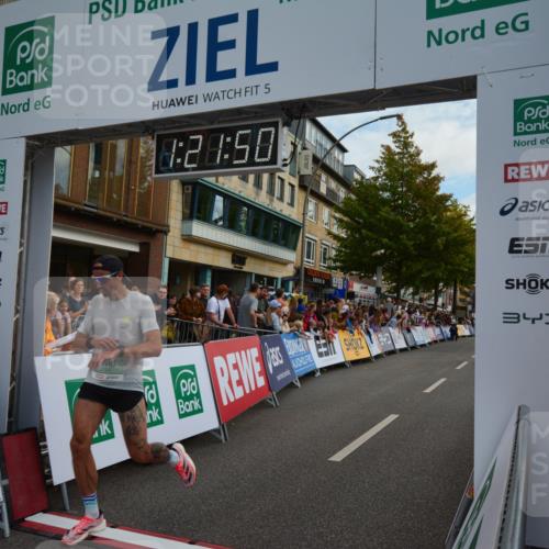 20.09.2026 - PSD Bank Halbmarathon LAZAROV Photography http://msf.ph/oto/10548839 20.09.2026 11:21:50 Ziel 1139, 2184, 4763 meine-sportfotos.de