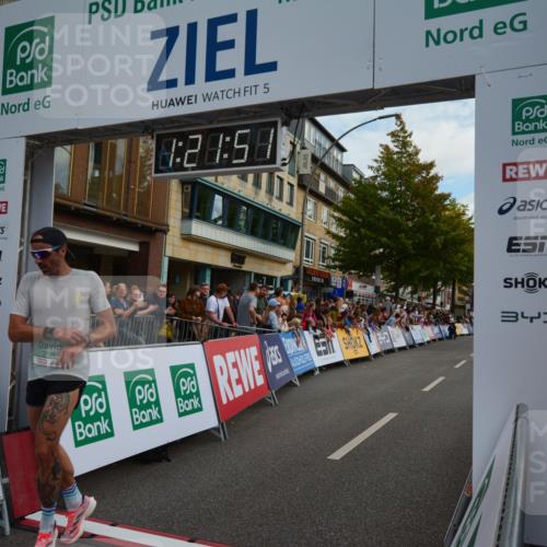 20.09.2026 - PSD Bank Halbmarathon LAZAROV Photography http://msf.ph/oto/10548840 20.09.2026 11:21:50 Ziel 1139, 2184, 4763 meine-sportfotos.de