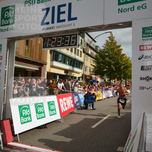 20.09.2026 - PSD Bank Halbmarathon LAZAROV Photography http://msf.ph/oto/10548901 20.09.2026 11:23:35 Ziel 1842, 3625, 4268 meine-sportfotos.de