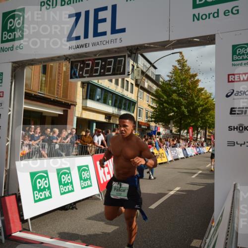 20.09.2026 - PSD Bank Halbmarathon LAZAROV Photography http://msf.ph/oto/10548905 20.09.2026 11:23:36 Ziel 1842, 3625, 4268 meine-sportfotos.de