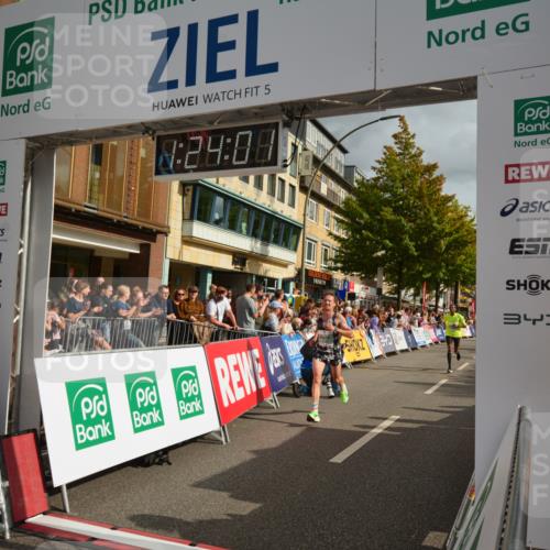 20.09.2026 - PSD Bank Halbmarathon LAZAROV Photography http://msf.ph/oto/10548941 20.09.2026 11:24:00 Ziel 1024, 2776, 2779, 4105, 4146, 4227, 4545, 4558 meine-sportfotos.de