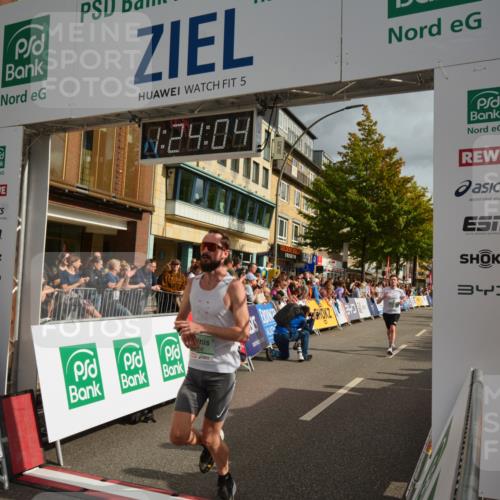 20.09.2026 - PSD Bank Halbmarathon LAZAROV Photography http://msf.ph/oto/10548952 20.09.2026 11:24:04 Ziel 2776, 2779, 4105, 4146, 4176, 4227, 4545, 4558 meine-sportfotos.de