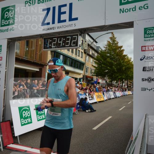 20.09.2026 - PSD Bank Halbmarathon LAZAROV Photography http://msf.ph/oto/10548983 20.09.2026 11:24:32 Ziel 1636, 2125, 2766, 3548, 4463 meine-sportfotos.de