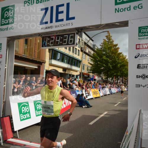 20.09.2026 - PSD Bank Halbmarathon LAZAROV Photography http://msf.ph/oto/10548988 20.09.2026 11:24:36 Ziel 1636, 2365, 2766, 3548, 4463 meine-sportfotos.de