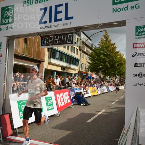 20.09.2026 - PSD Bank Halbmarathon LAZAROV Photography http://msf.ph/oto/10548991 20.09.2026 11:24:40 Ziel 1636, 2365, 2766, 4463 meine-sportfotos.de