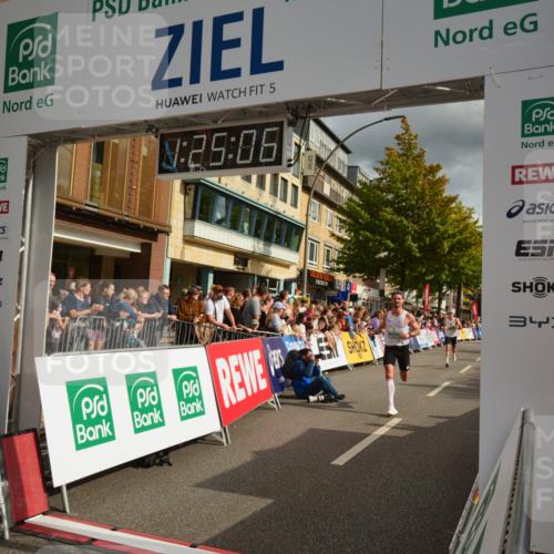 20.09.2026 - PSD Bank Halbmarathon LAZAROV Photography http://msf.ph/oto/10549012 20.09.2026 11:25:05 Ziel 2438, 3087, 4765 meine-sportfotos.de