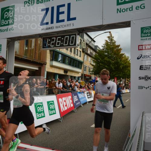 20.09.2026 - PSD Bank Halbmarathon LAZAROV Photography http://msf.ph/oto/10549056 20.09.2026 11:25:59 Ziel 2377, 2388, 4133, 4277, 4347, 4729 meine-sportfotos.de